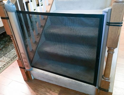 baby gate for glass stairs